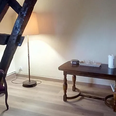 Domaine De Gentilly Bed and Breakfast